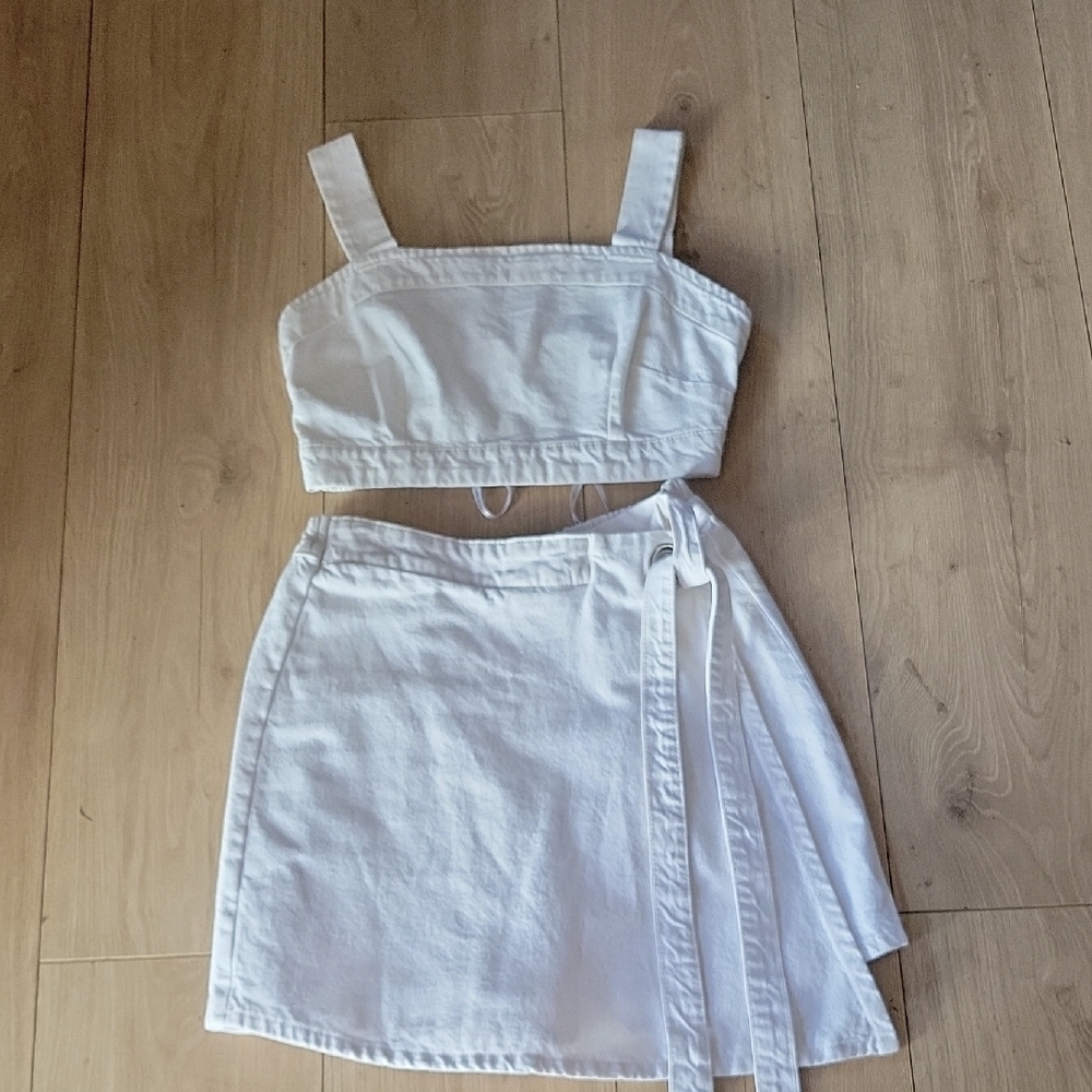 Lone Star Pride Apparel White Mini Wrap Skirt Casual